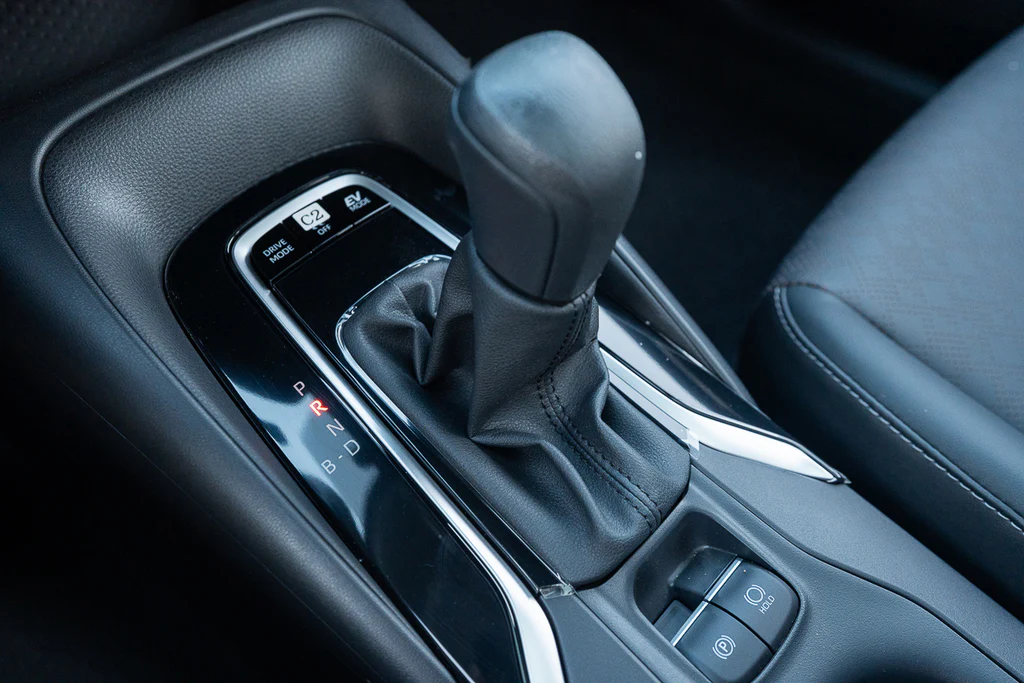 Toyota-Corolla-Hybrid-1.8L-Elite-Petrol-Automatic-Transmission-2025-16